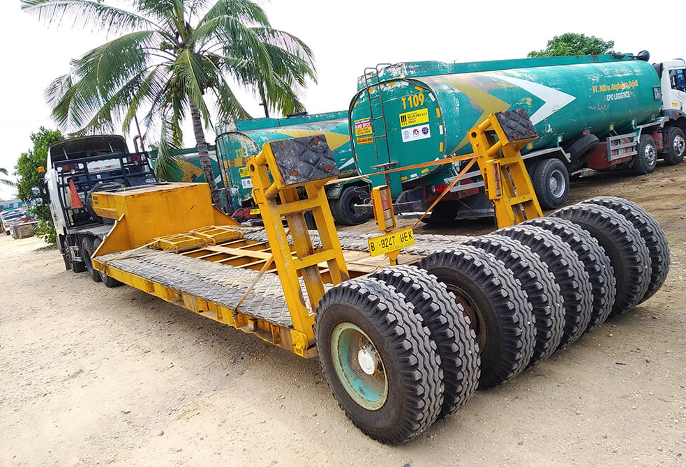 selfloader dan lowbed